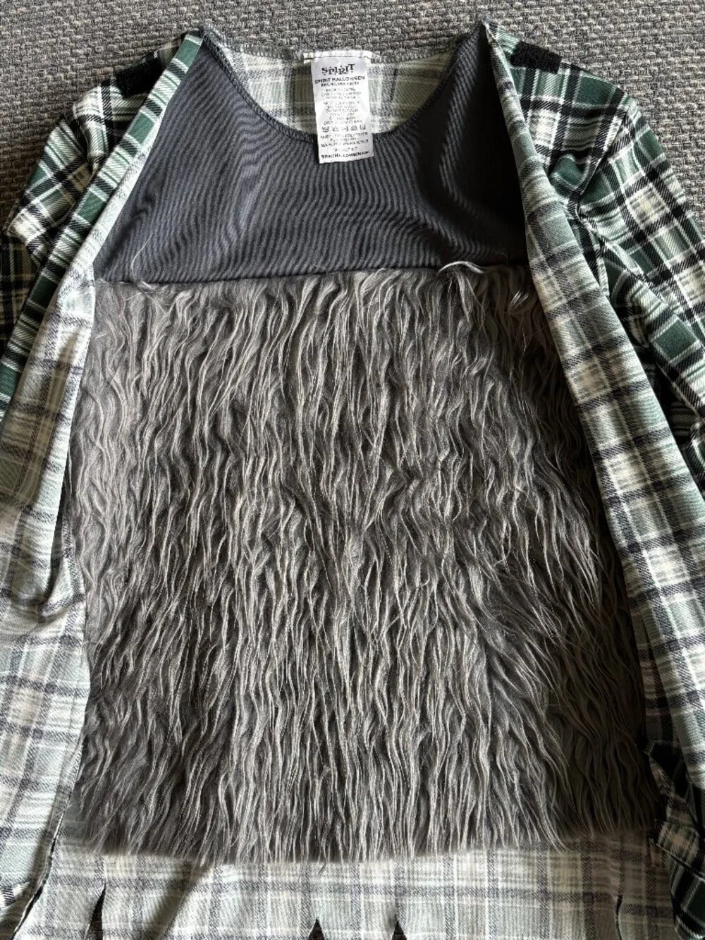 Spirit Halloween Werewolf Pullover Costume Shirt Faux Fur - No Mask| Sz Med 8/10